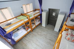 Хостел Light Life Hostel. Место в общем 8-местном номере  1